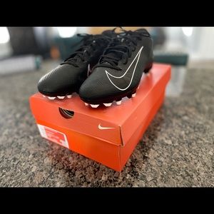 Mens Football Cleats